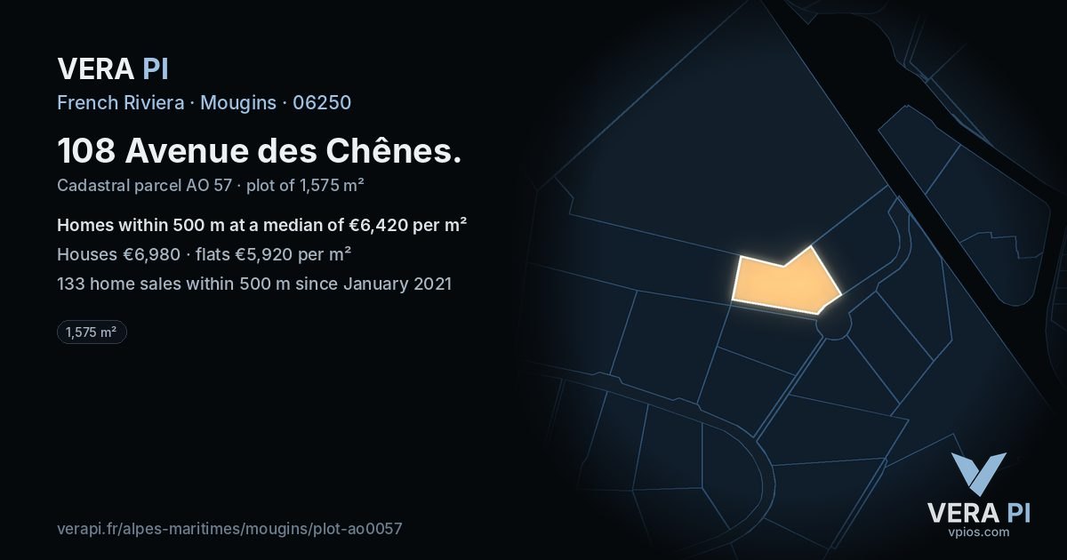 108 Avenue des Chênes, Mougins at night – the plot lit, the parcels around coloured by the prices near them