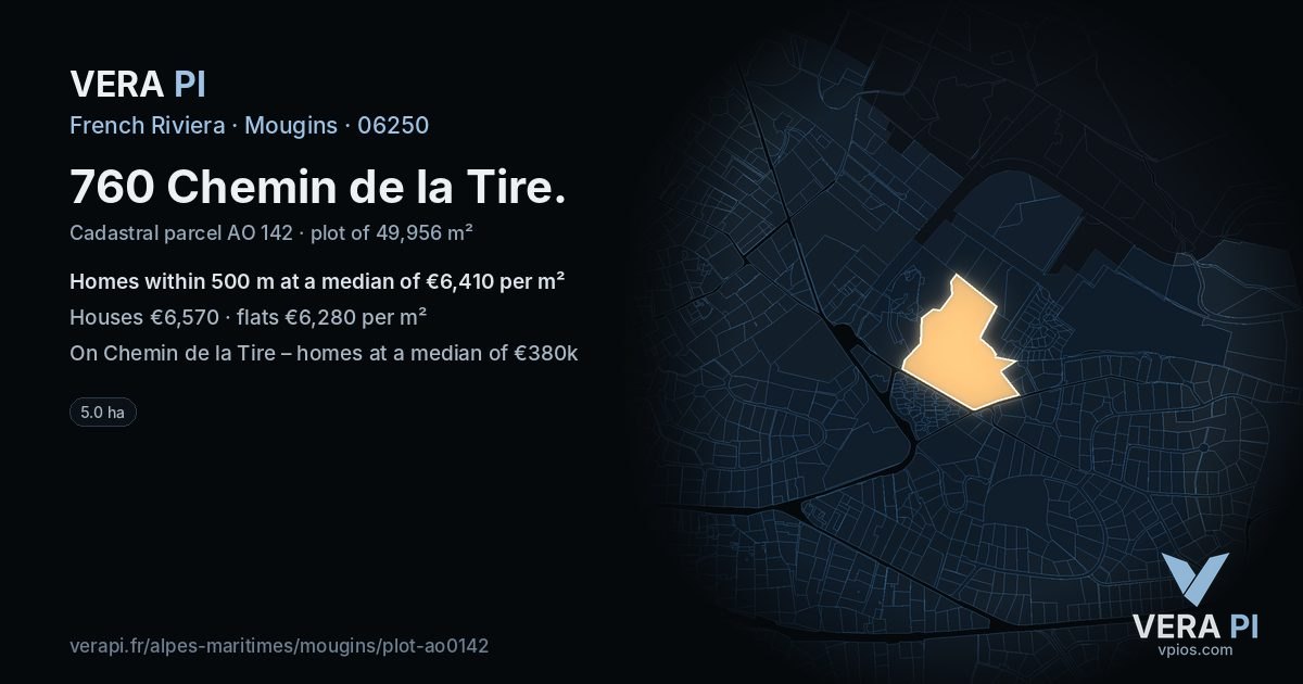 760 Chemin de la Tire, Mougins at night – the plot lit, the parcels around coloured by the prices near them