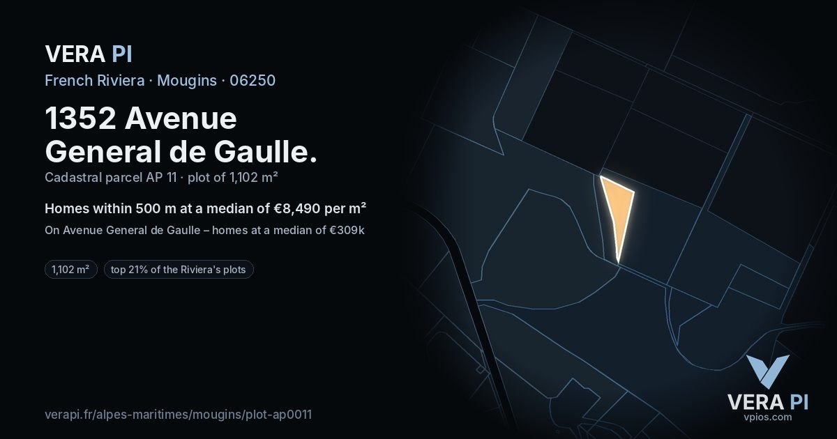 1352 Avenue General de Gaulle, Mougins at night – the plot lit, the parcels around coloured by the prices near them