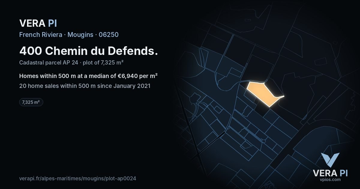 400 Chemin du Defends, Mougins at night – the plot lit, the parcels around coloured by the prices near them