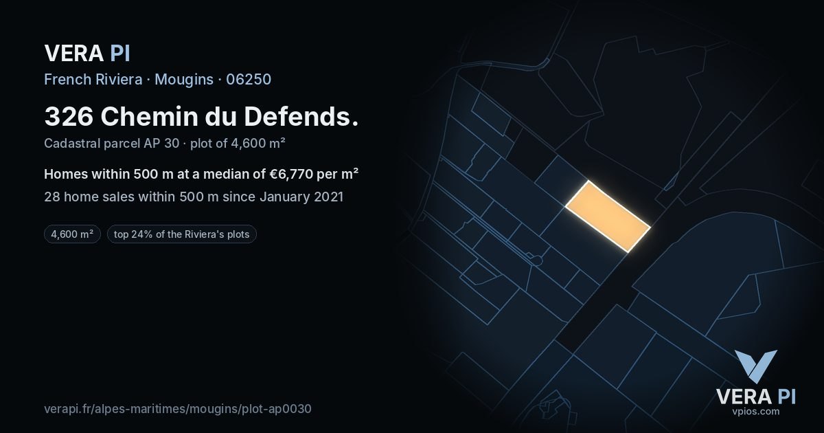 326 Chemin du Defends, Mougins at night – the plot lit, the parcels around coloured by the prices near them