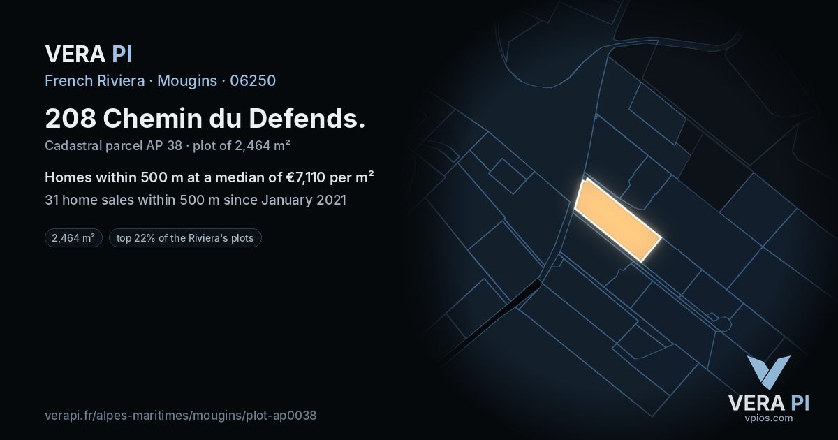 208 Chemin du Defends, Mougins at night – the plot lit, the parcels around coloured by the prices near them