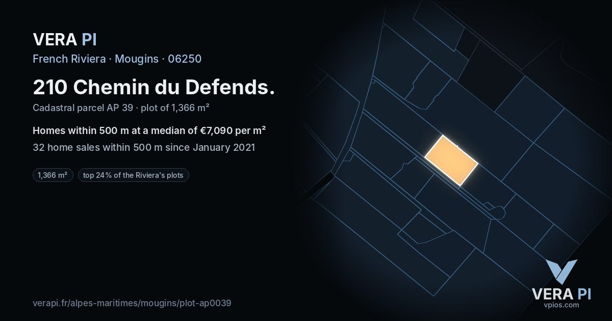 210 Chemin du Defends, Mougins at night – the plot lit, the parcels around coloured by the prices near them