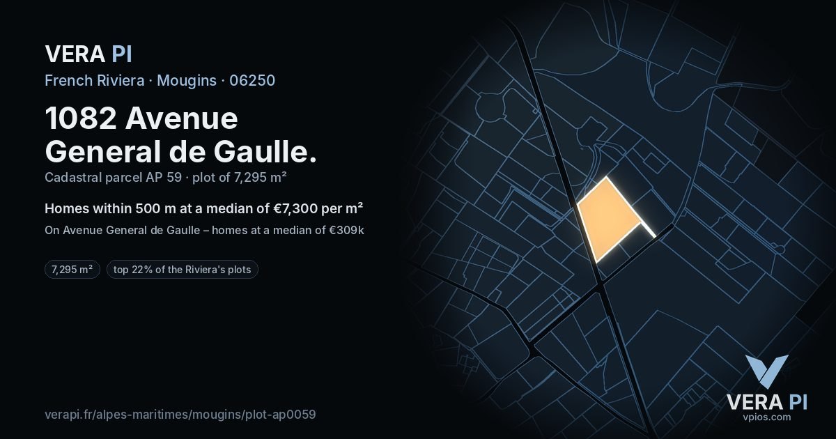 1082 Avenue General de Gaulle, Mougins at night – the plot lit, the parcels around coloured by the prices near them