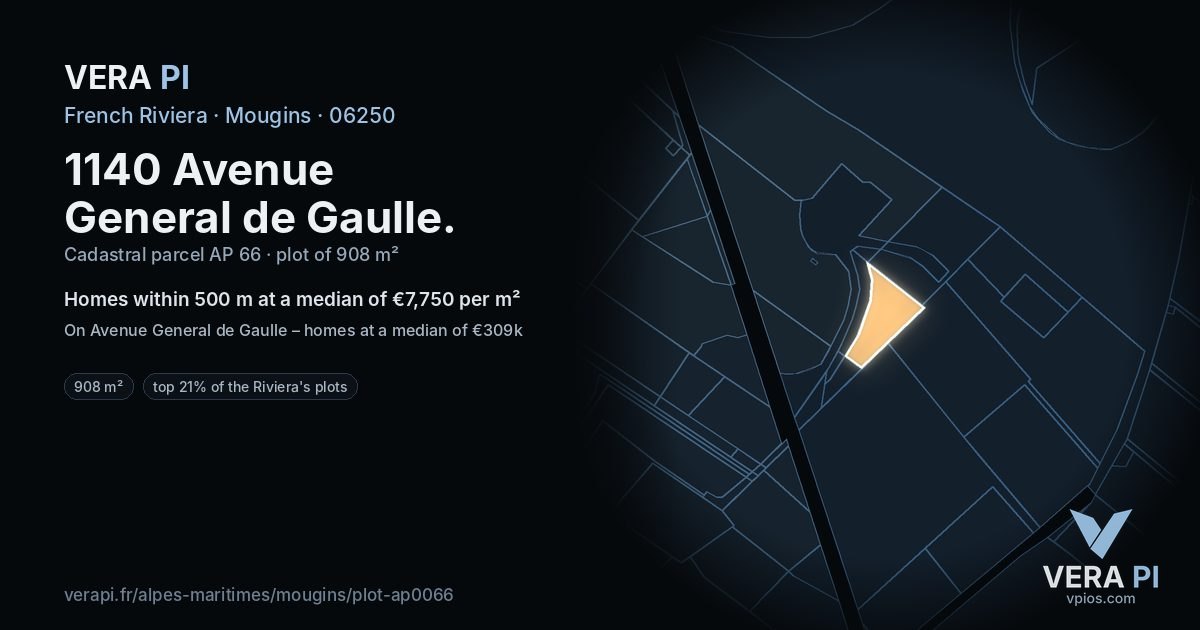 1140 Avenue General de Gaulle, Mougins at night – the plot lit, the parcels around coloured by the prices near them