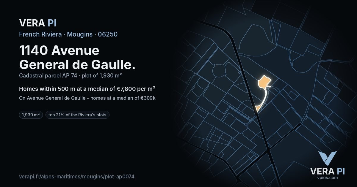 1140 Avenue General de Gaulle, Mougins at night – the plot lit, the parcels around coloured by the prices near them