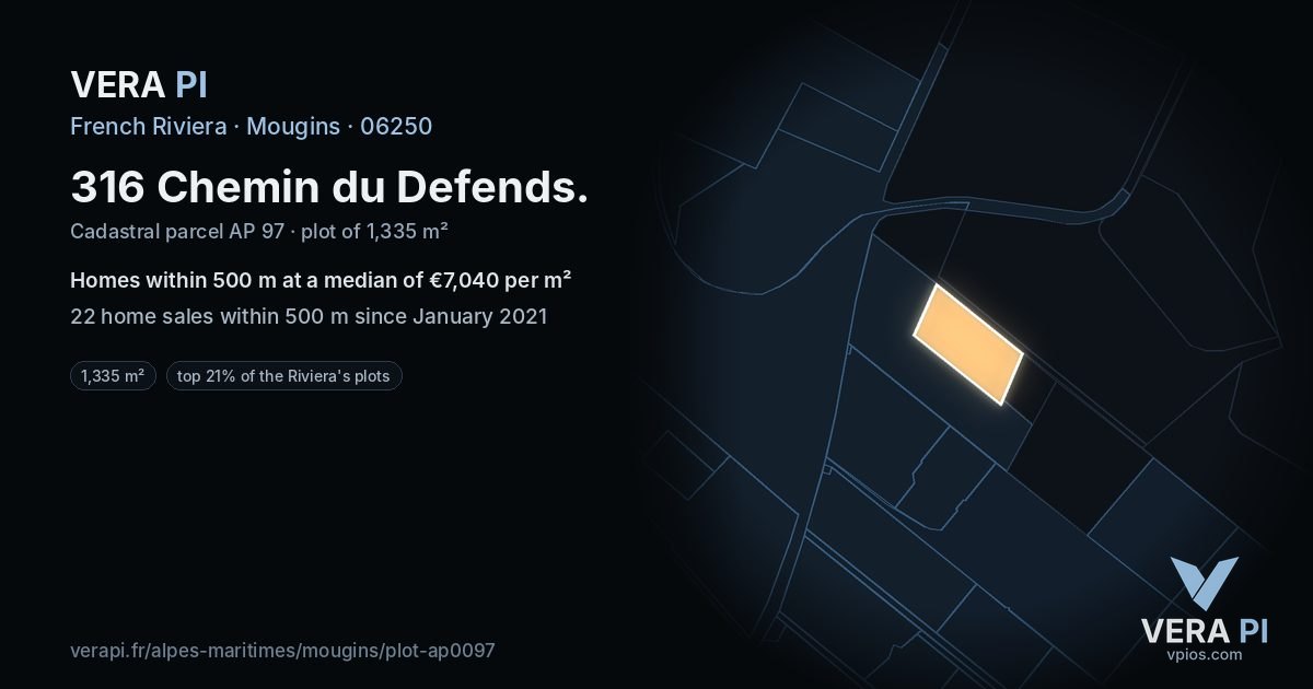 316 Chemin du Defends, Mougins at night – the plot lit, the parcels around coloured by the prices near them