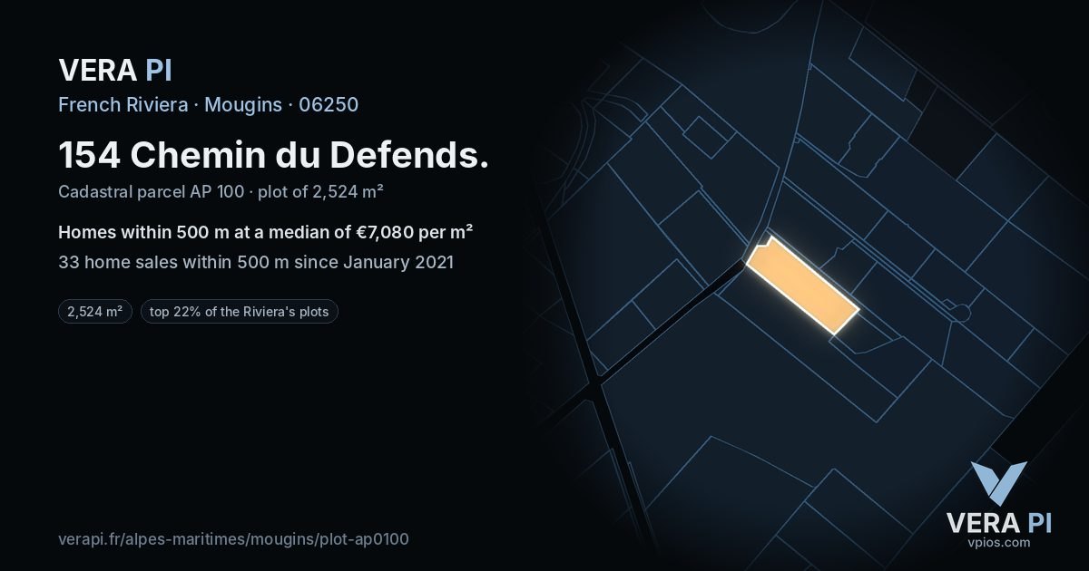 154 Chemin du Defends, Mougins at night – the plot lit, the parcels around coloured by the prices near them