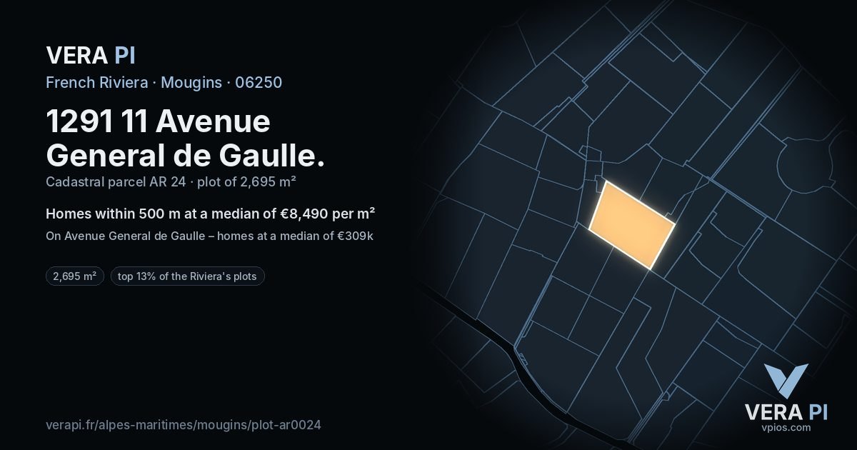 1291 11 Avenue General de Gaulle, Mougins at night – the plot lit, the parcels around coloured by the prices near them