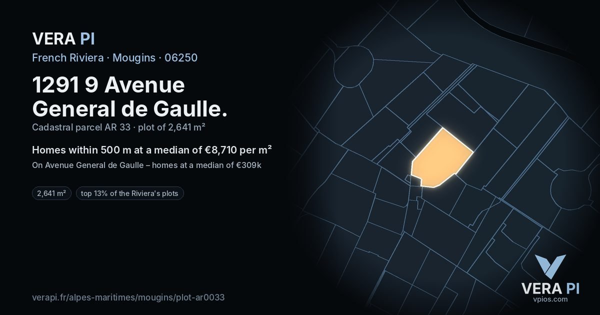 1291 9 Avenue General de Gaulle, Mougins at night – the plot lit, the parcels around coloured by the prices near them