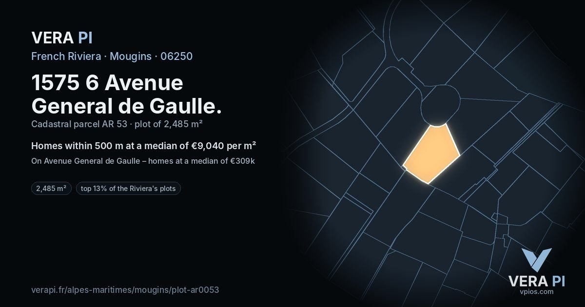 1575 6 Avenue General de Gaulle, Mougins at night – the plot lit, the parcels around coloured by the prices near them