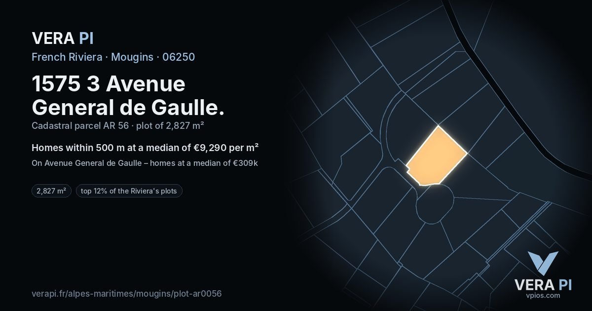 1575 3 Avenue General de Gaulle, Mougins at night – the plot lit, the parcels around coloured by the prices near them