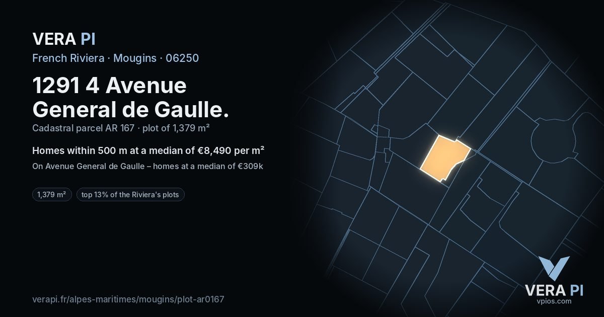 1291 4 Avenue General de Gaulle, Mougins at night – the plot lit, the parcels around coloured by the prices near them