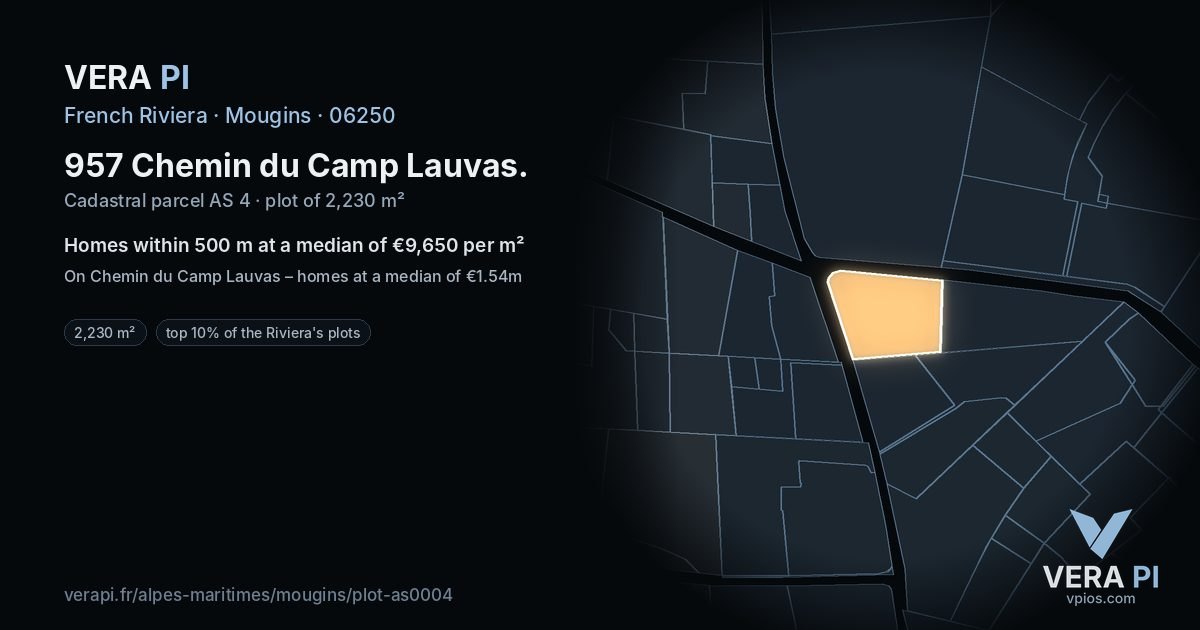 957 Chemin du Camp Lauvas, Mougins at night – the plot lit, the parcels around coloured by the prices near them
