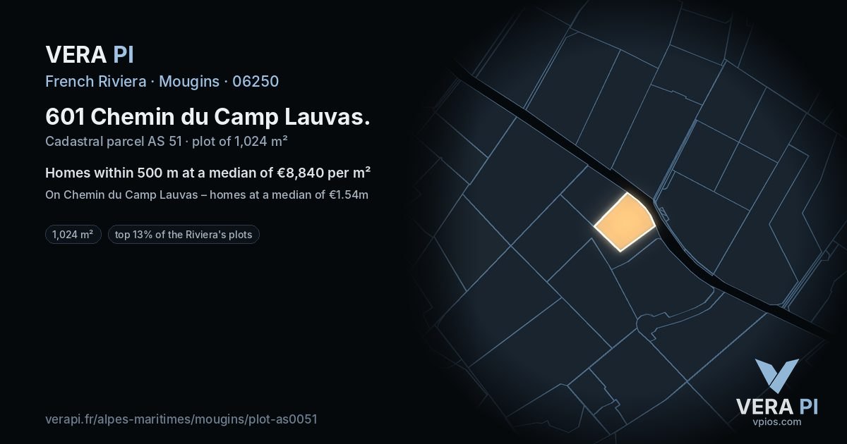 601 Chemin du Camp Lauvas, Mougins at night – the plot lit, the parcels around coloured by the prices near them