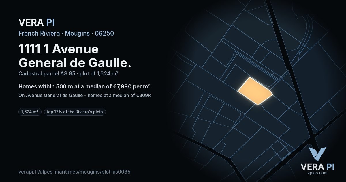 1111 1 Avenue General de Gaulle, Mougins at night – the plot lit, the parcels around coloured by the prices near them