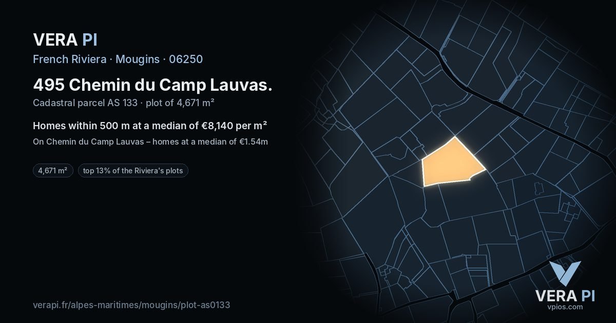 495 Chemin du Camp Lauvas, Mougins at night – the plot lit, the parcels around coloured by the prices near them