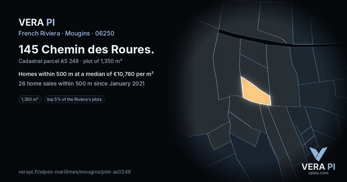 145 Chemin des Roures, Mougins at night – the plot lit, the parcels around coloured by the prices near them