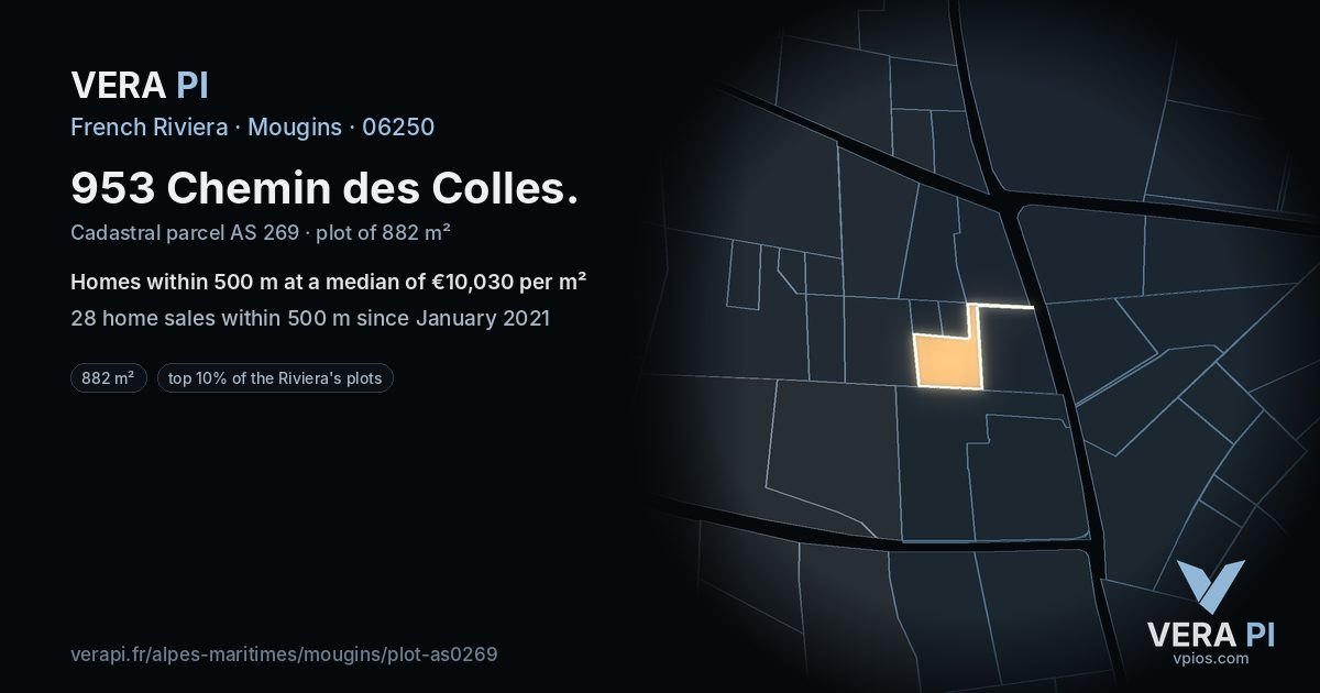 953 Chemin des Colles, Mougins at night – the plot lit, the parcels around coloured by the prices near them