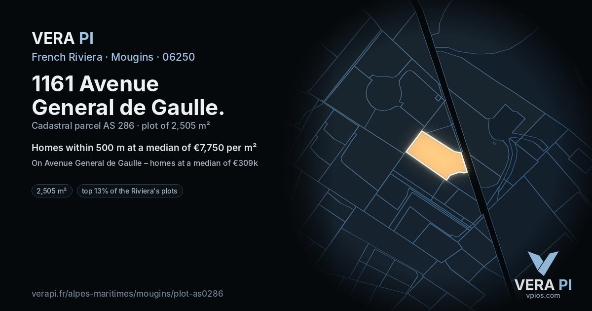 1161 Avenue General de Gaulle, Mougins at night – the plot lit, the parcels around coloured by the prices near them