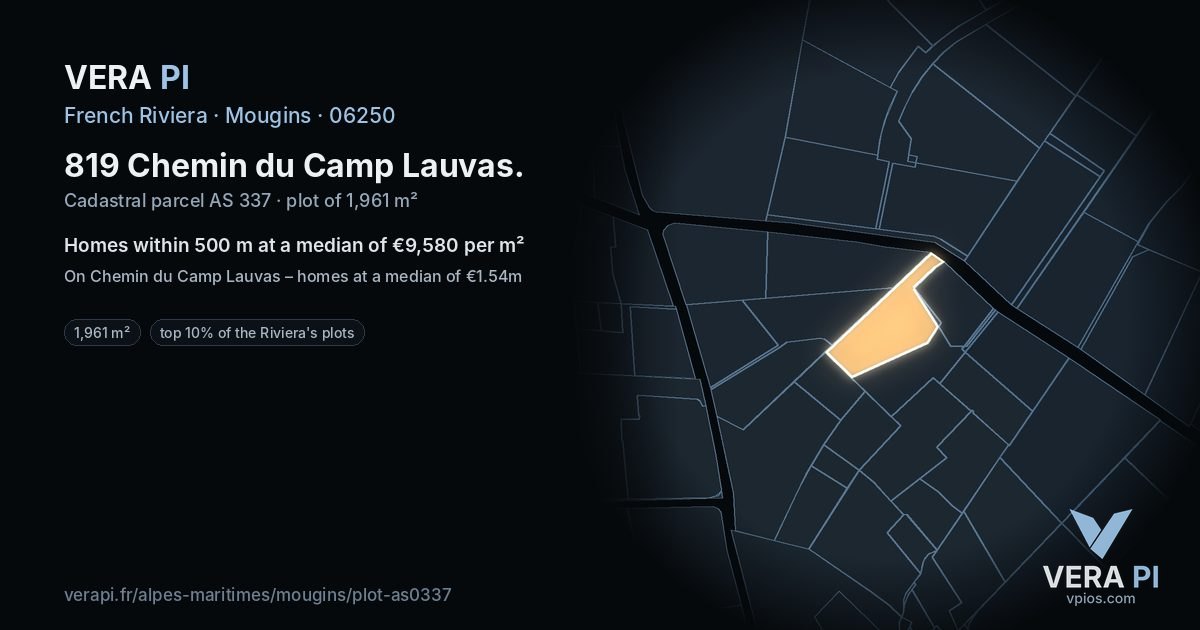 819 Chemin du Camp Lauvas, Mougins at night – the plot lit, the parcels around coloured by the prices near them