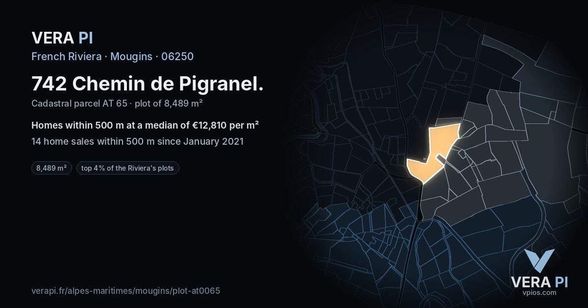 742 Chemin de Pigranel, Mougins at night – the plot lit, the parcels around coloured by the prices near them