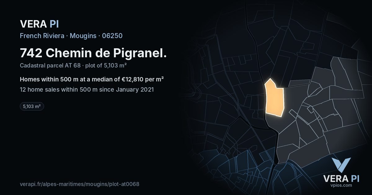 742 Chemin de Pigranel, Mougins at night – the plot lit, the parcels around coloured by the prices near them