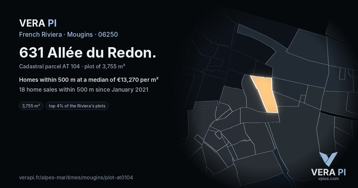 631 Allée du Redon, Mougins at night – the plot lit, the parcels around coloured by the prices near them