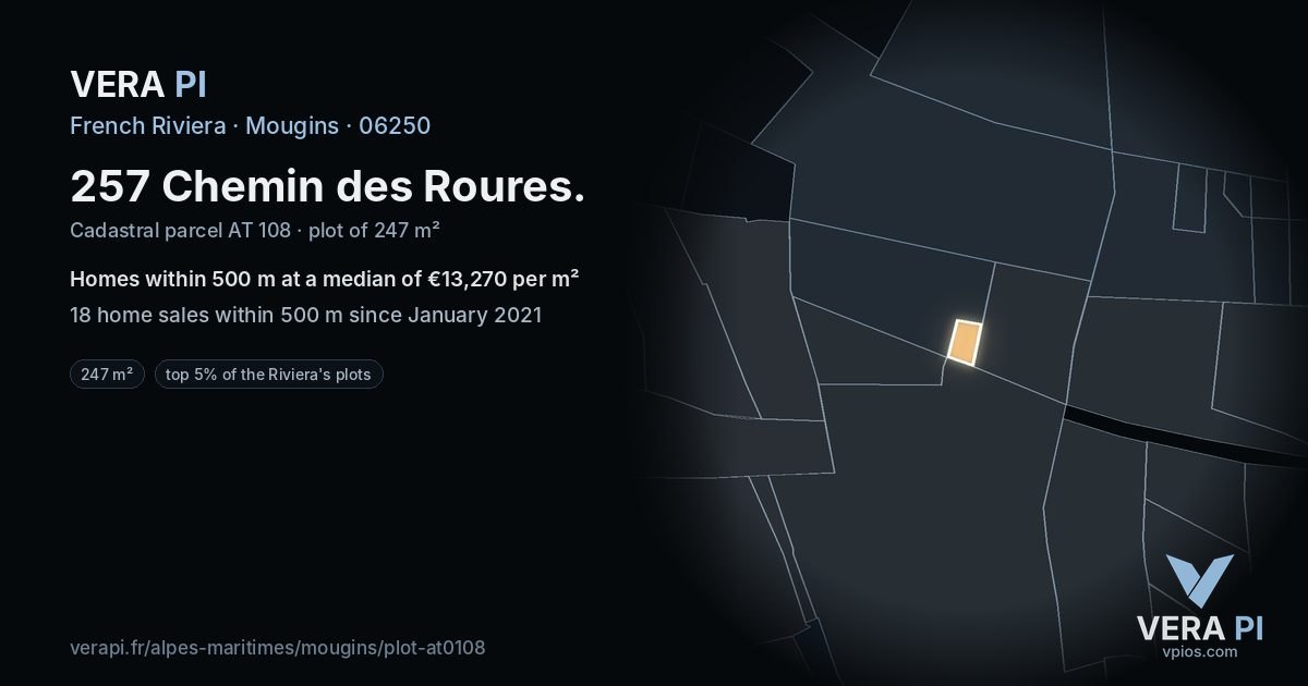257 Chemin des Roures, Mougins at night – the plot lit, the parcels around coloured by the prices near them