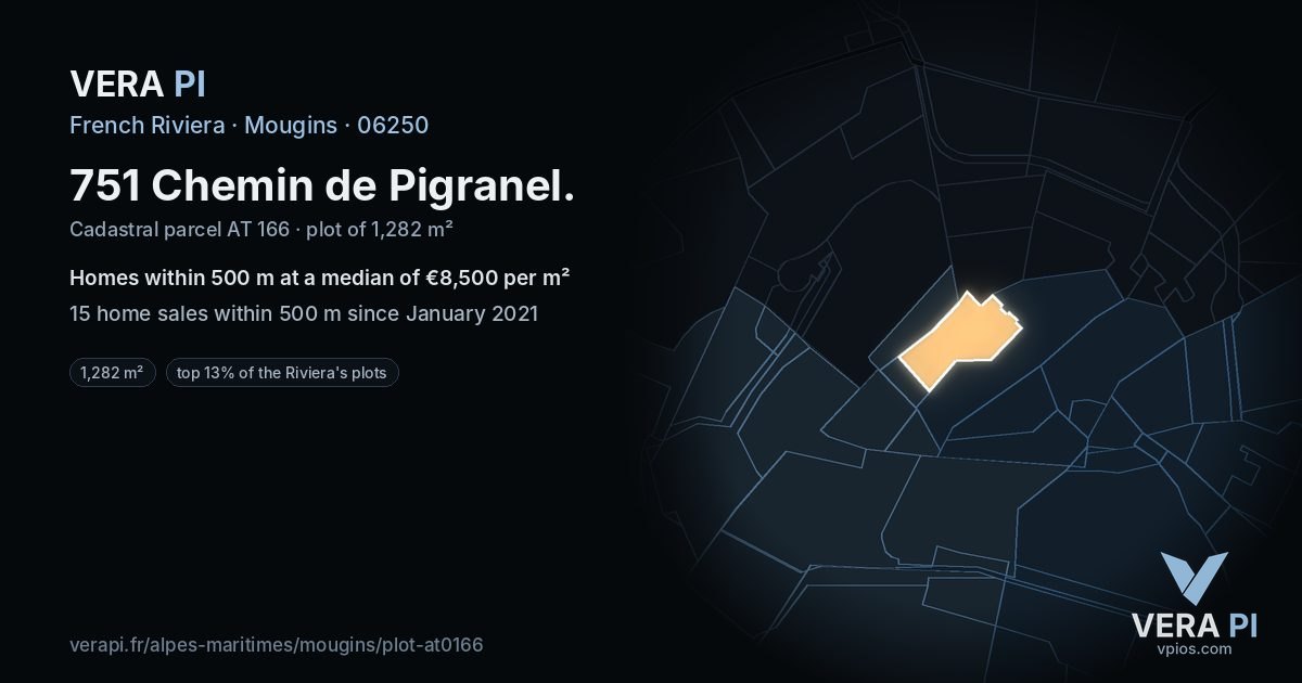 751 Chemin de Pigranel, Mougins at night – the plot lit, the parcels around coloured by the prices near them