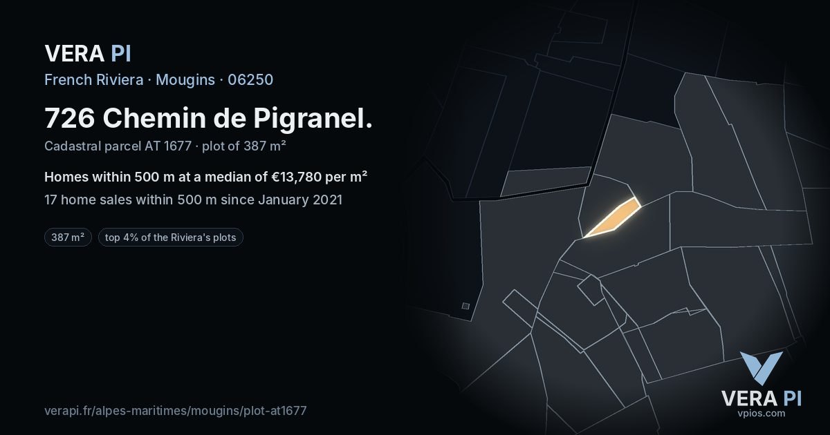 726 Chemin de Pigranel, Mougins at night – the plot lit, the parcels around coloured by the prices near them