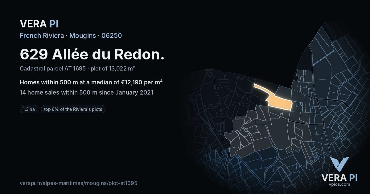 629 Allée du Redon, Mougins at night – the plot lit, the parcels around coloured by the prices near them