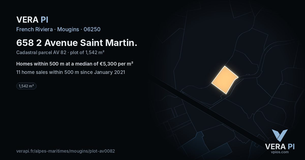 658 2 Avenue Saint Martin, Mougins at night – the plot lit, the parcels around coloured by the prices near them