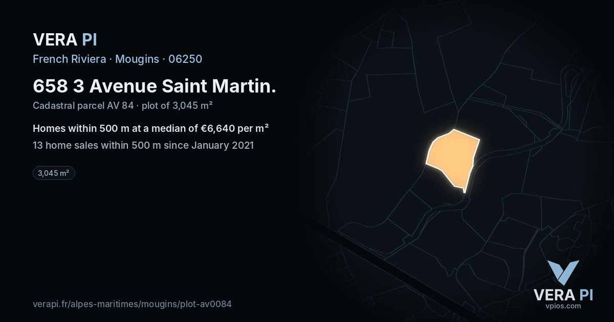 658 3 Avenue Saint Martin, Mougins at night – the plot lit, the parcels around coloured by the prices near them