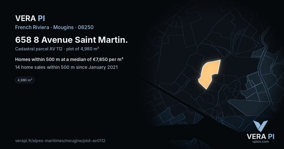658 8 Avenue Saint Martin, Mougins at night – the plot lit, the parcels around coloured by the prices near them