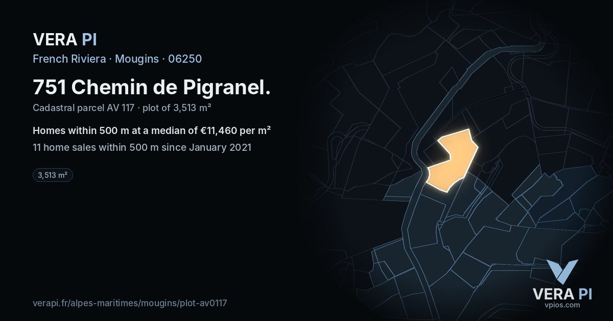 751 Chemin de Pigranel, Mougins at night – the plot lit, the parcels around coloured by the prices near them