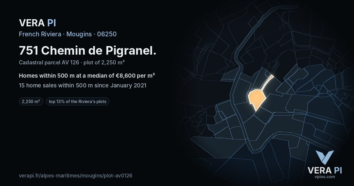 751 Chemin de Pigranel, Mougins at night – the plot lit, the parcels around coloured by the prices near them