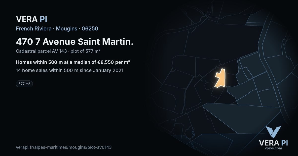 470 7 Avenue Saint Martin, Mougins at night – the plot lit, the parcels around coloured by the prices near them