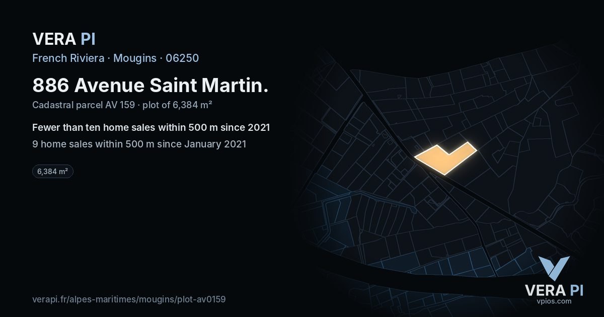 886 Avenue Saint Martin, Mougins at night – the plot lit, the parcels around coloured by the prices near them