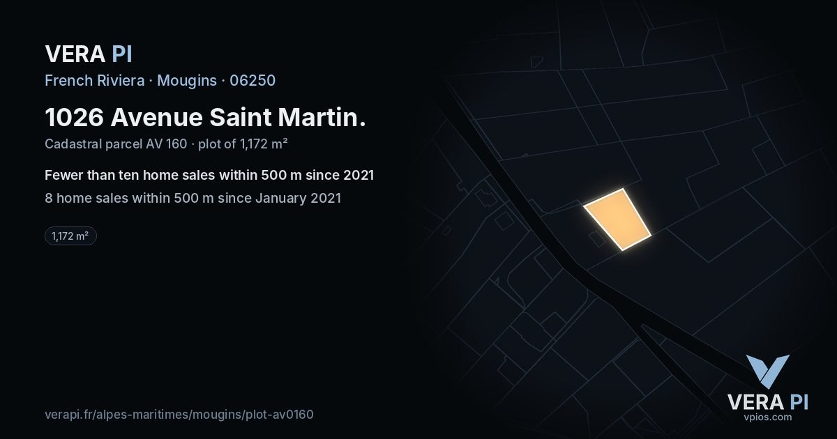 1026 Avenue Saint Martin, Mougins at night – the plot lit, the parcels around coloured by the prices near them