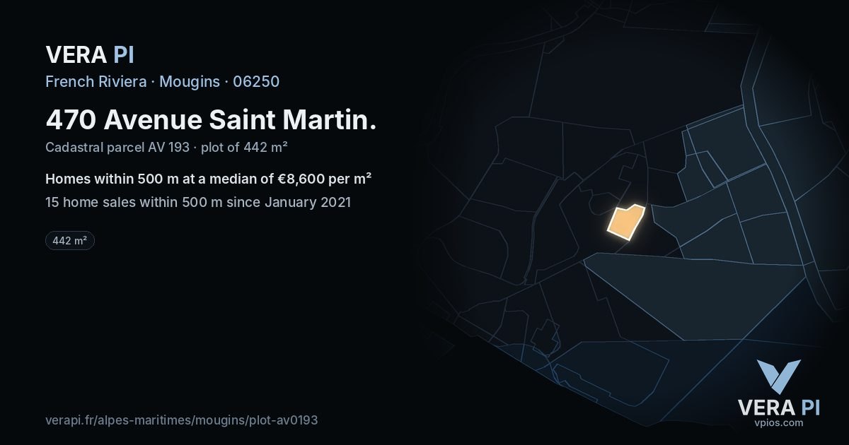 470 Avenue Saint Martin, Mougins at night – the plot lit, the parcels around coloured by the prices near them
