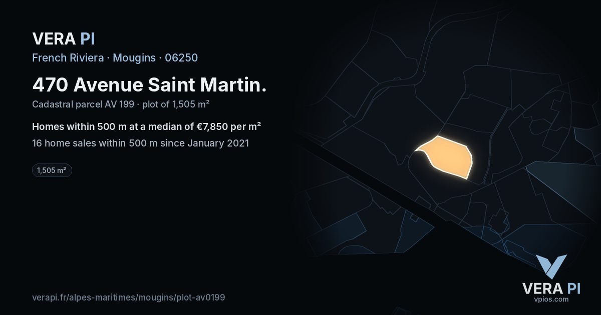 470 Avenue Saint Martin, Mougins at night – the plot lit, the parcels around coloured by the prices near them