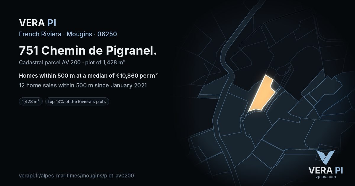 751 Chemin de Pigranel, Mougins at night – the plot lit, the parcels around coloured by the prices near them