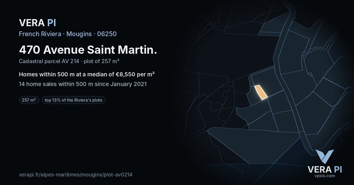 470 Avenue Saint Martin, Mougins at night – the plot lit, the parcels around coloured by the prices near them