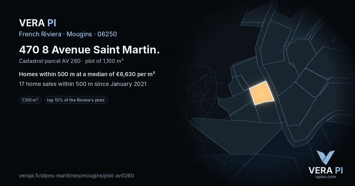 470 8 Avenue Saint Martin, Mougins at night – the plot lit, the parcels around coloured by the prices near them