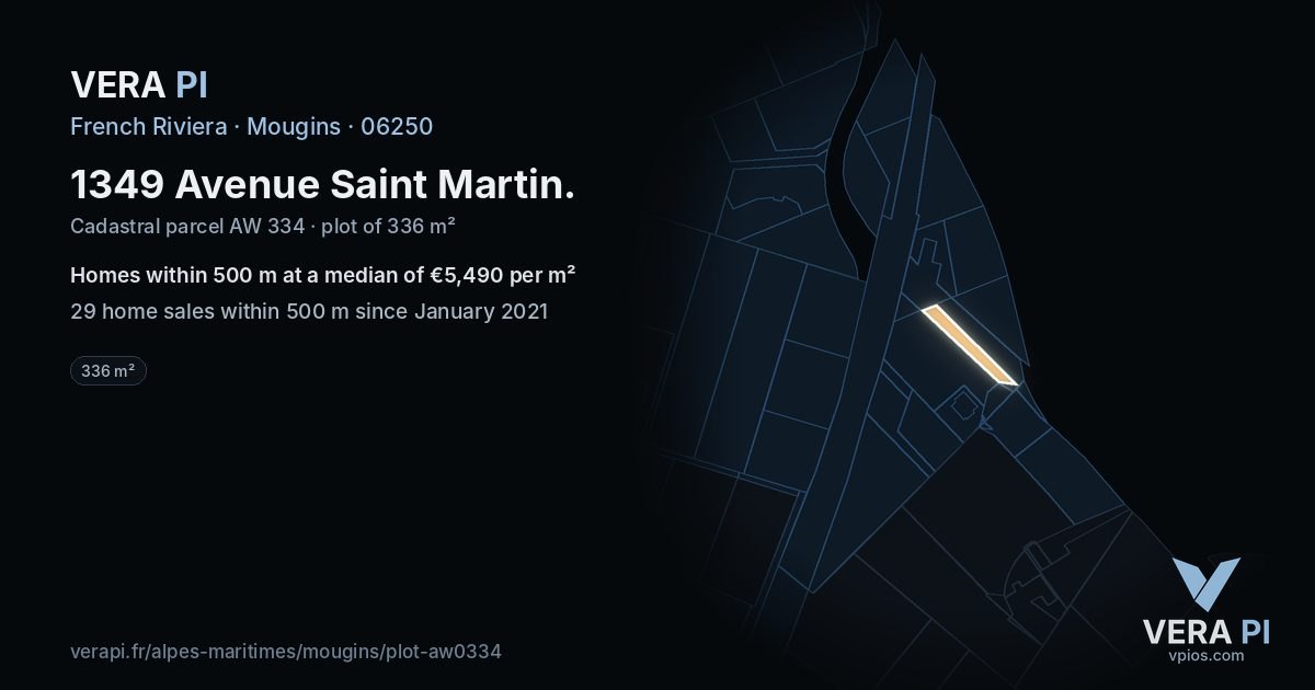 1349 Avenue Saint Martin, Mougins at night – the plot lit, the parcels around coloured by the prices near them