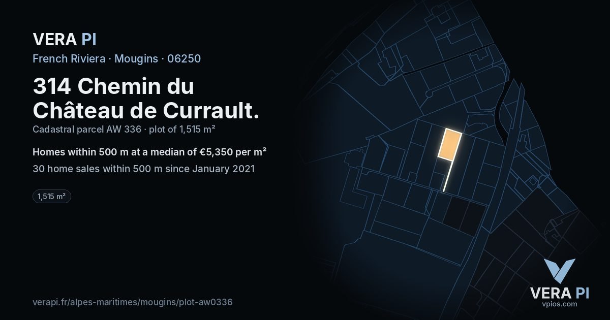 314 Chemin du Château de Currault, Mougins at night – the plot lit, the parcels around coloured by the prices near them