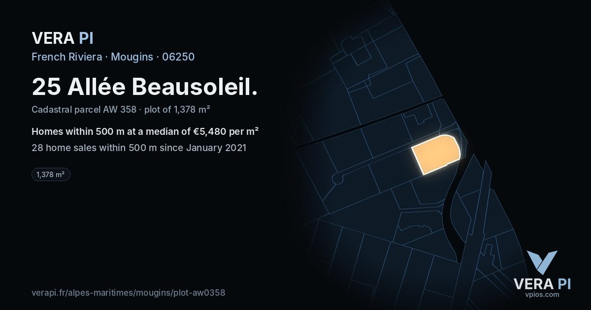 25 Allée Beausoleil, Mougins at night – the plot lit, the parcels around coloured by the prices near them