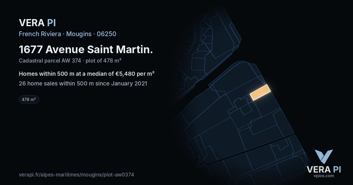 1677 Avenue Saint Martin, Mougins at night – the plot lit, the parcels around coloured by the prices near them