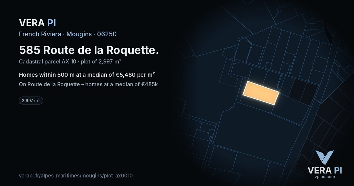 585 Route de la Roquette, Mougins at night – the plot lit, the parcels around coloured by the prices near them